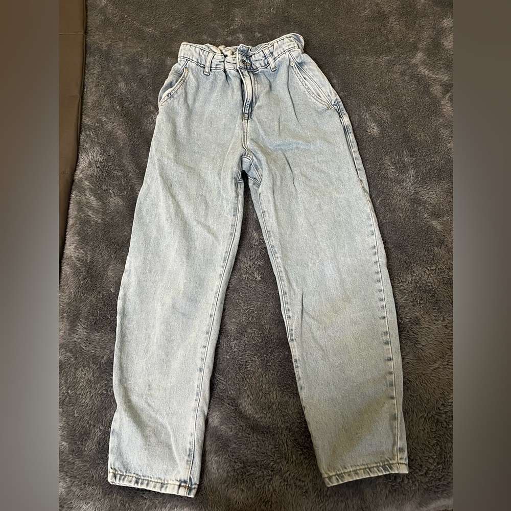 Zara Jeans with elastic waistband